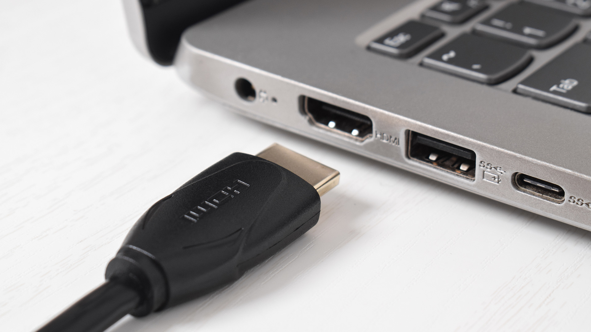 HDMI vs displayport vs usb-c