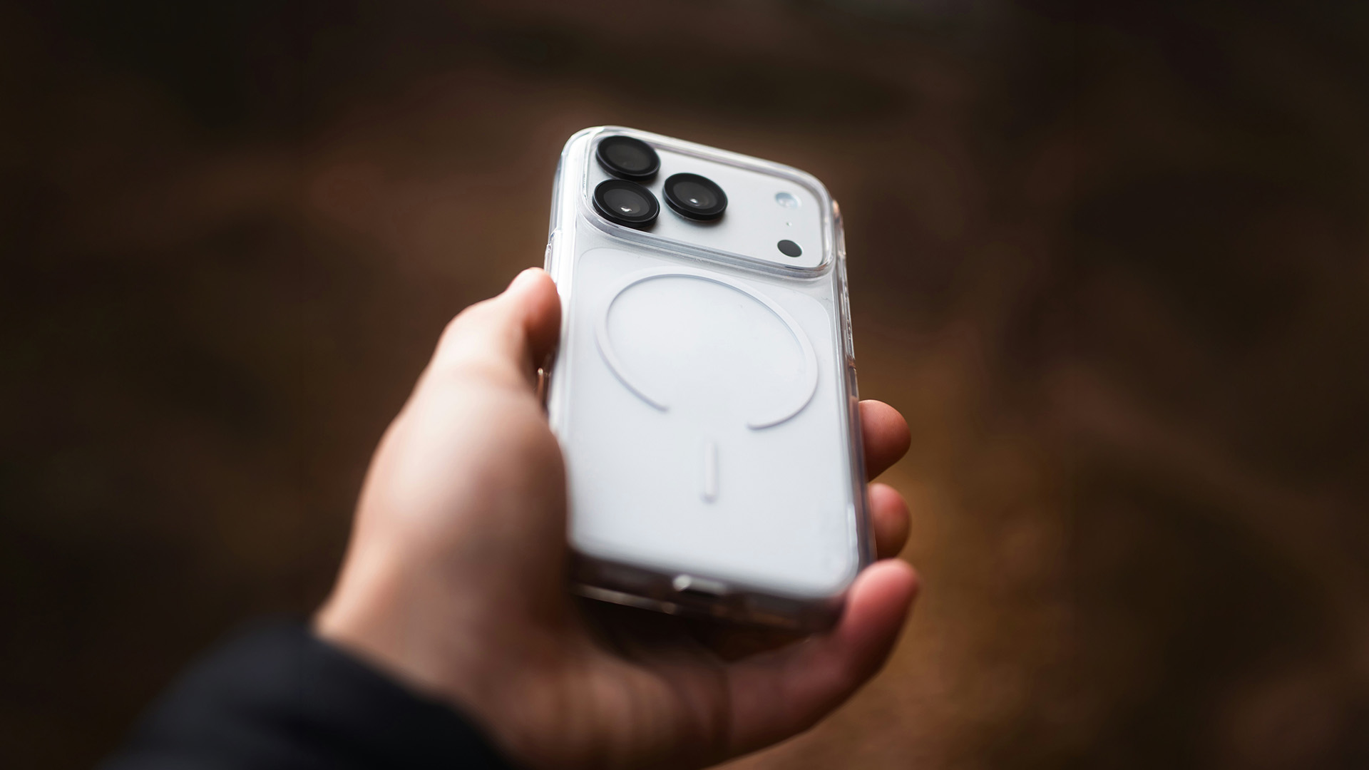 Leather vs Clear iPhone Cases: Best Cases Compared