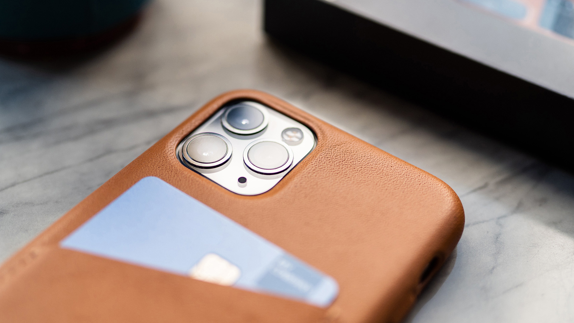 Leather vs Clear iPhone Cases: Best Cases Compared