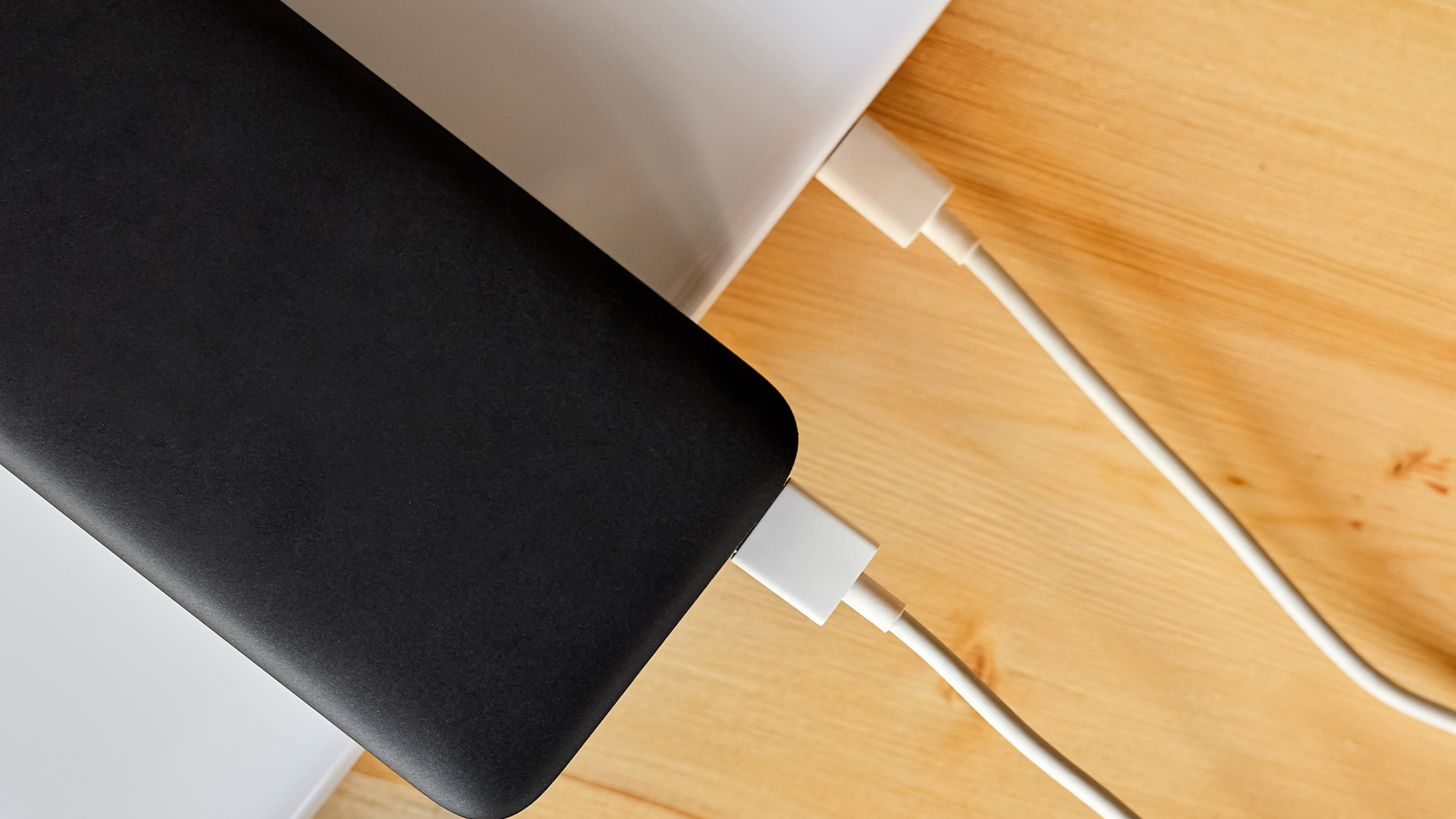 Best Portable Laptop Power Banks in 2026 | Buyer’s Guide