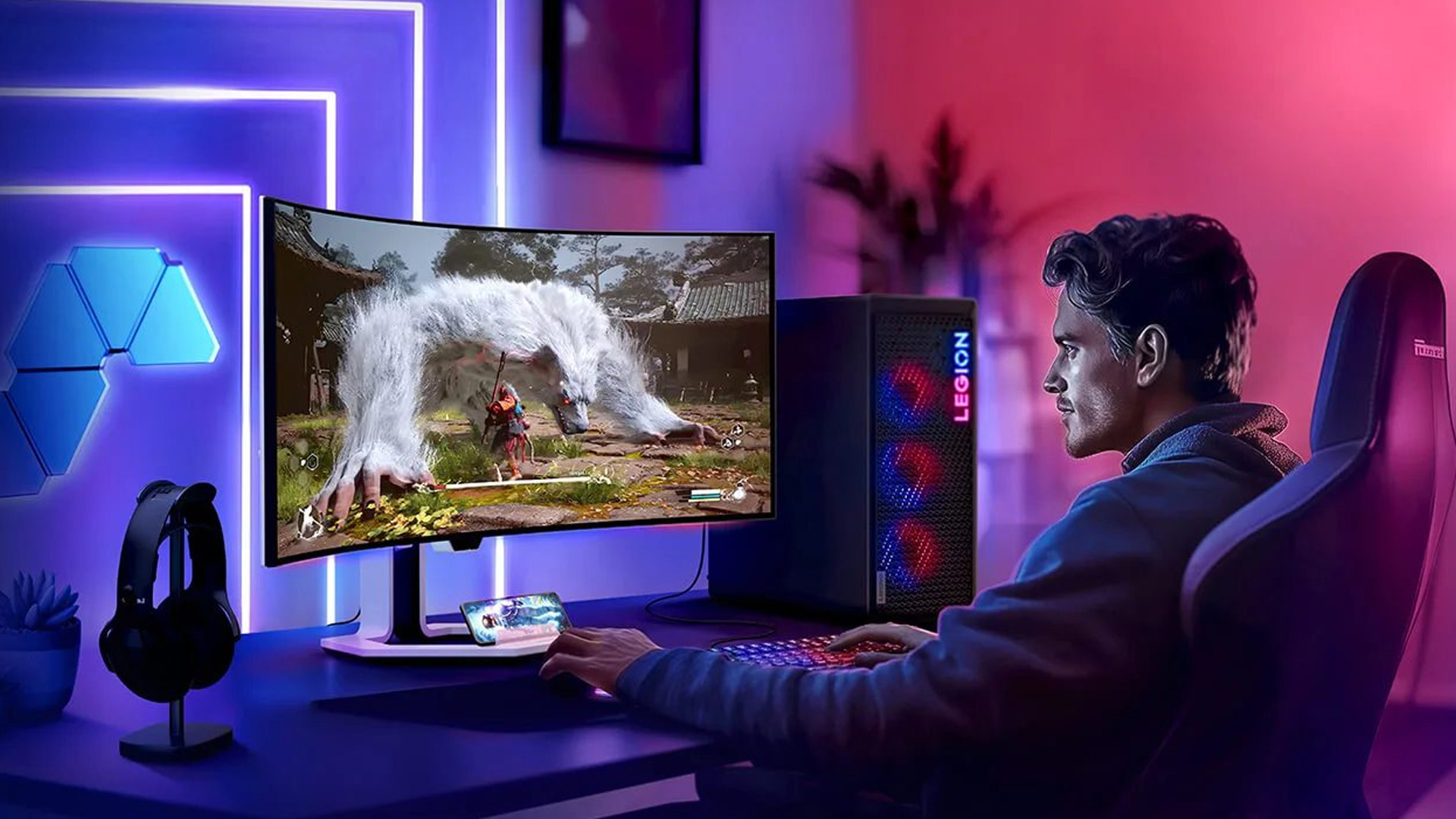 Lenovo Monitors for Gaming, Streaming & Esports