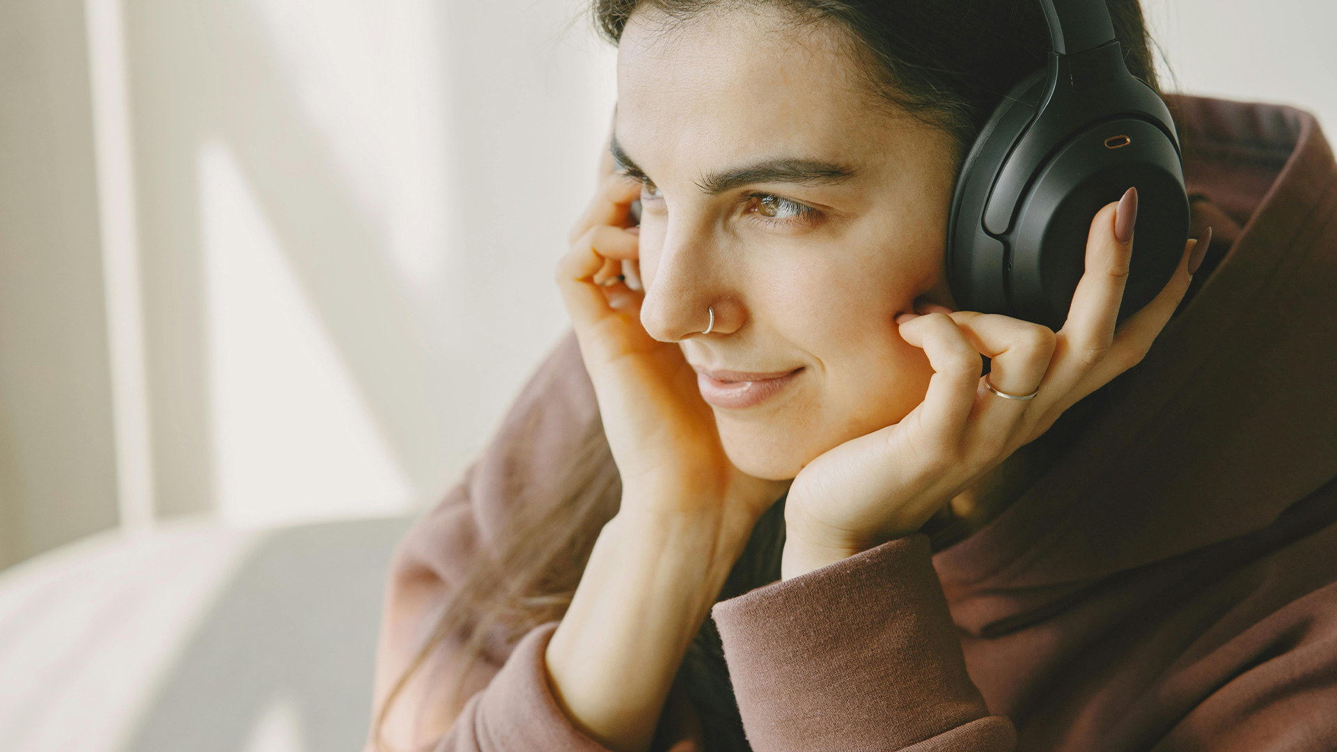 Best Bluetooth Noise-Cancelling Headphones in 2026