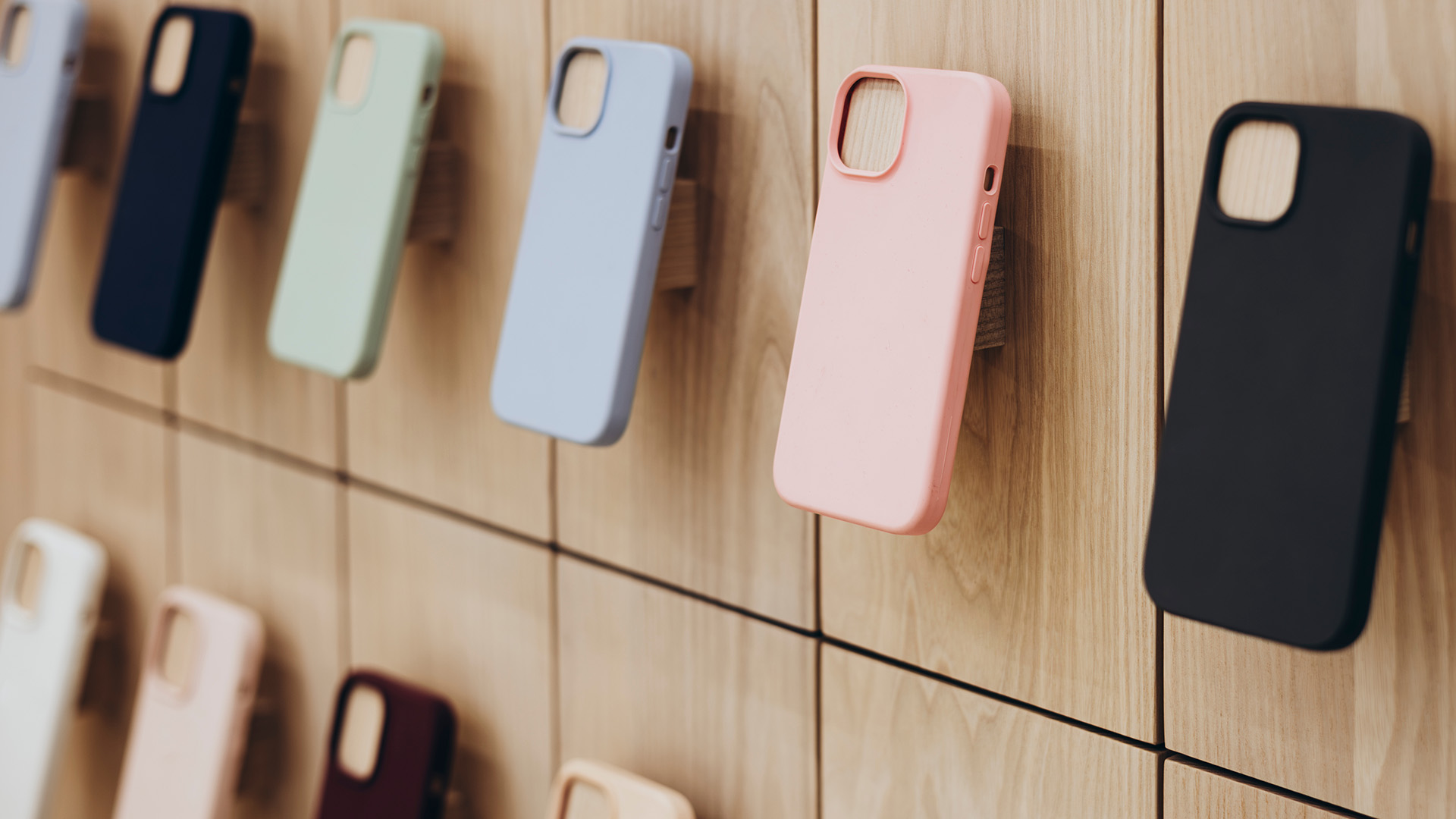 Protective Phone Case Buying Guide | Choose the Best Case