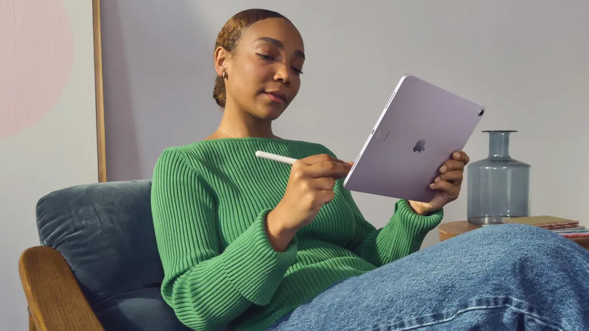 Samsung Galaxy Tab vs iPad: Which Tablet Is Best for You?