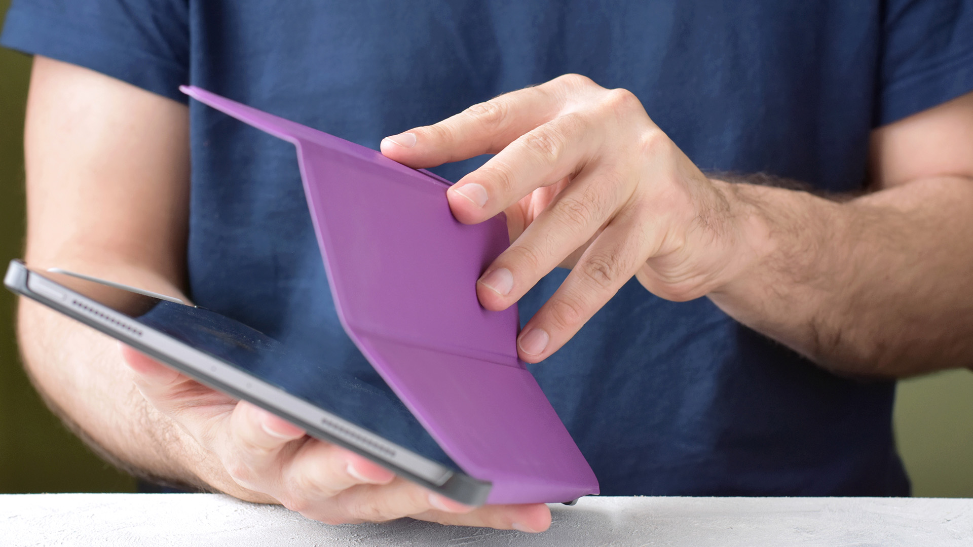 How to Choose the Right Tablet Case for Your Device Size