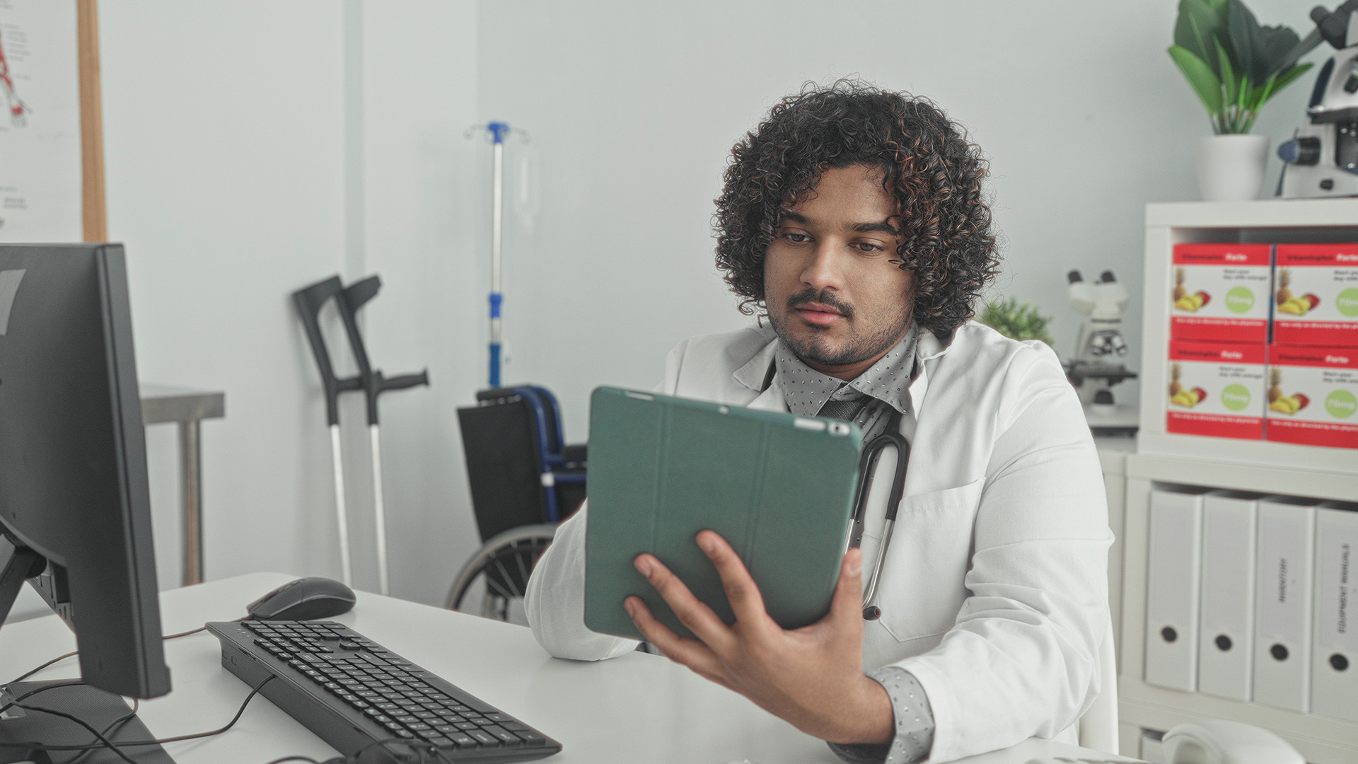 How to Choose the Right Tablet Case for Your Device Size